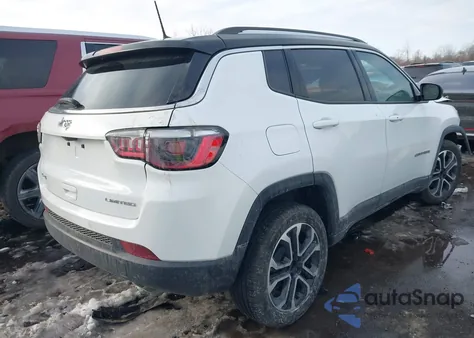 2022 Jeep Compass Limited 4X4 из США, поврежденный, VIN 3C4NJDCB7NT160961